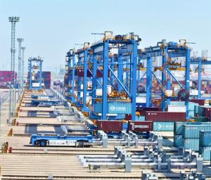 China Qingdao China International Logistics sea freight air freight to VITORIA port,Brazil, 20'GP,40'GP,40'HC,40'HC on sale 